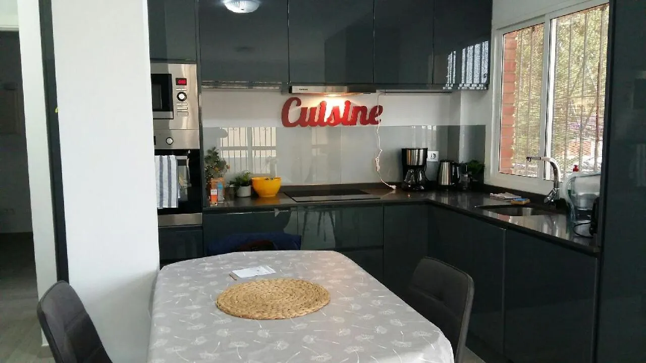 Appartement Moderne Pour 6 Adultes Benalmadena Spain